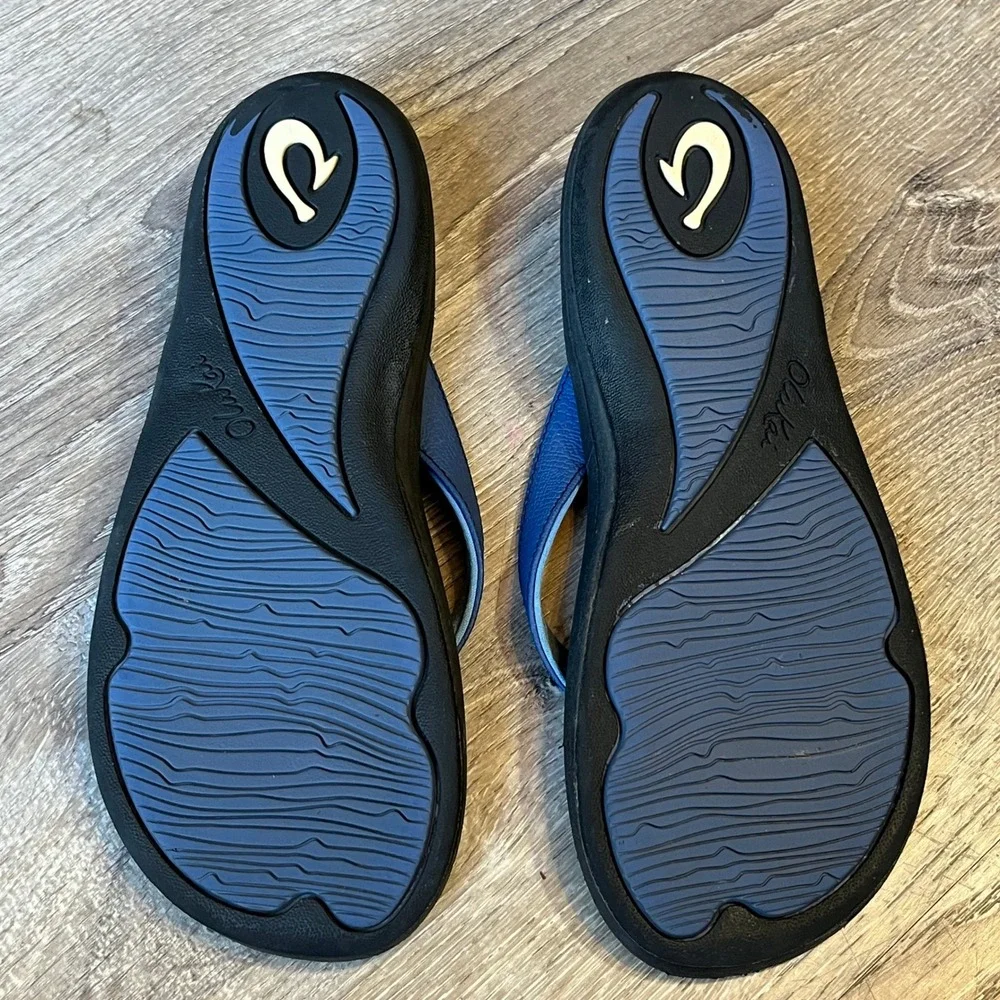 Olukai Ohana Womens Flip Flops Black Blue Water Resistant Sandals Size 5